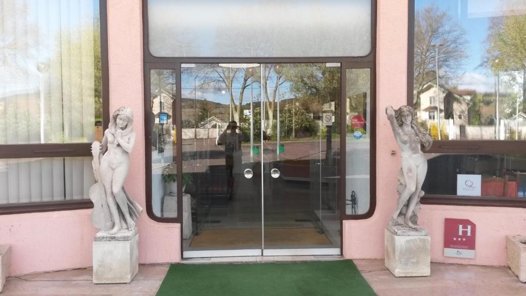 Inter-Hotel La Closerie Beaune Dış mekan fotoğraf