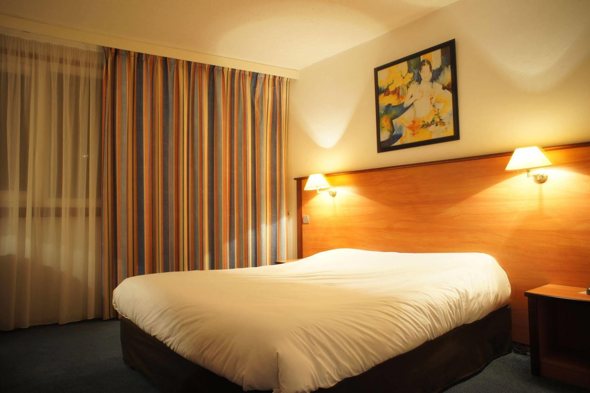 Inter-Hotel La Closerie Beaune Dış mekan fotoğraf
